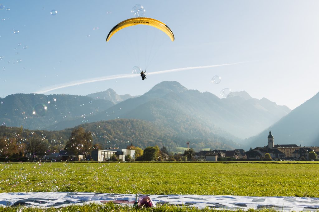 Marié prêt à atterrir